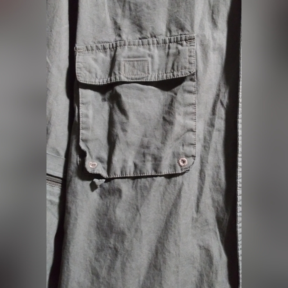 Versatile army green  Mens size medium Gander Mtn button-up shirt - Picture 4 of 12